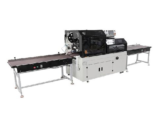 E-commerce packaging machine